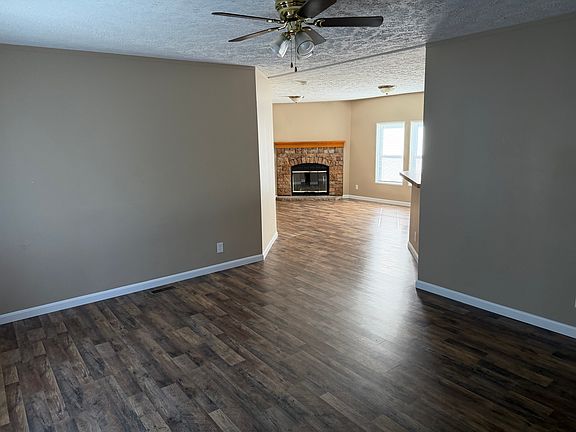 3rd image of 764 Medley Dr