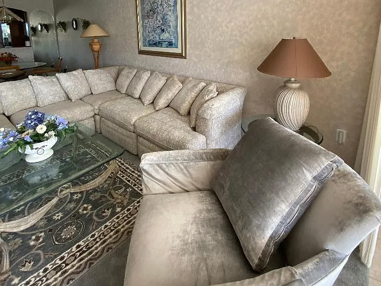 Condo is tasefully furnished with Robb&Stukey furnished. Faux painted walls.