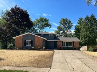 1268 Mulberry Ln, Brunswick, OH 44212