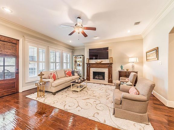 3rd image of 106 Fernridge Dr