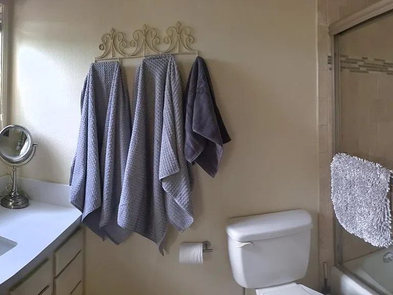 2110 De La Vina St #1 — Photo 10
