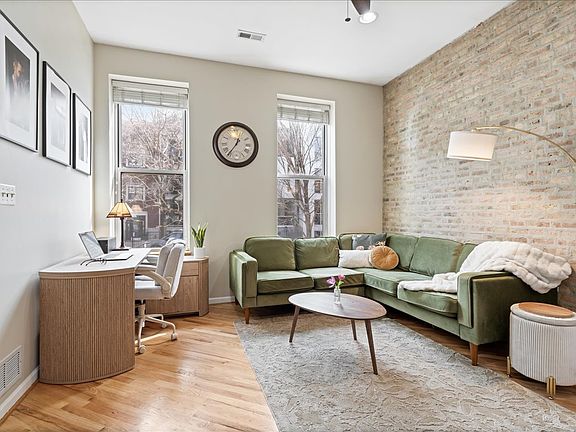 2nd image of 1246 N Paulina St APT 1