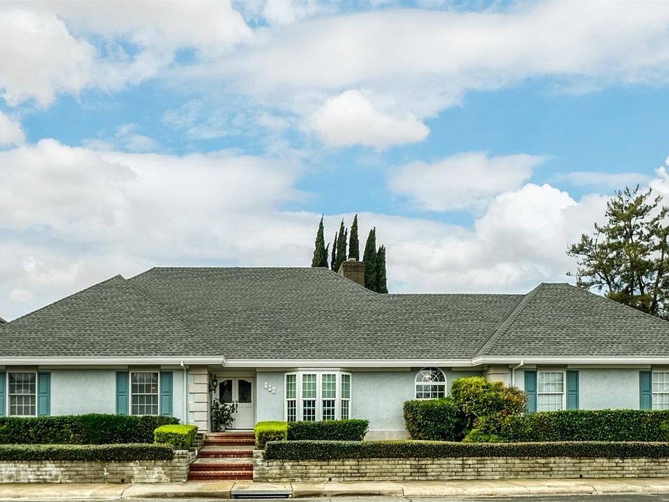 1st image of 622 Fairview Dr