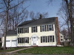 16 Tattan Farm Rd, Worcester, MA 01605
