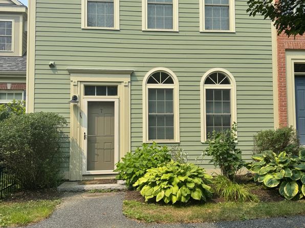 7 Shadow Brook Dr