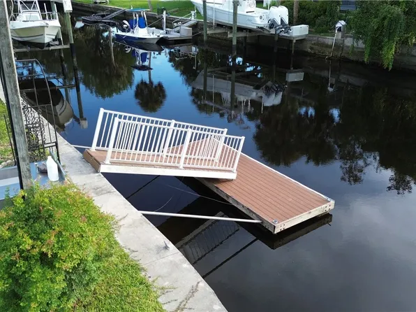 3896 N Seminole Point, Crystal River, FL 34428