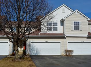 1508 Meadowsedge Ln, Carpentersville, IL 60110