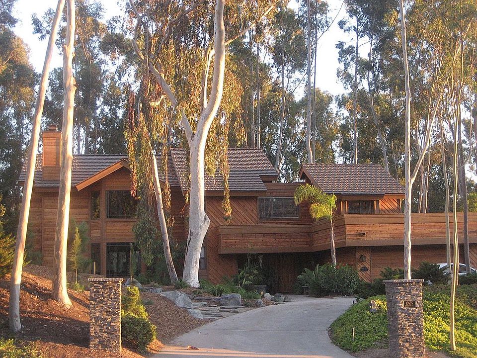 1st image of 10635 Atrium Dr