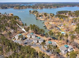 222 Sheffield Dr APT B1, Sparta, GA