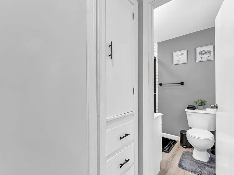 77 Union St #2 — Photo 9