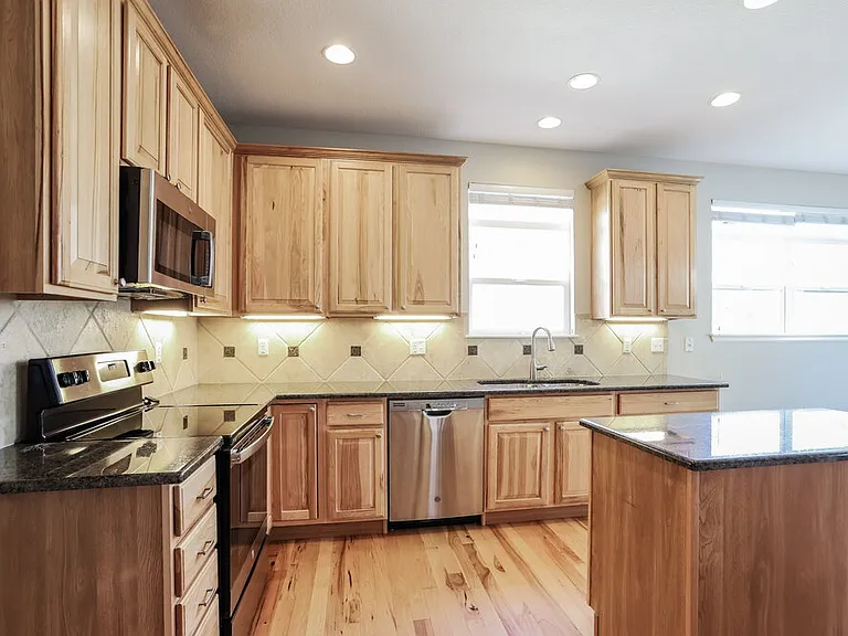 1711 Red Poppy Dr — Photo 9