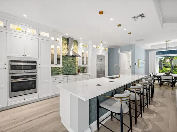 1963 Bethany PL, NAPLES, FL 34109