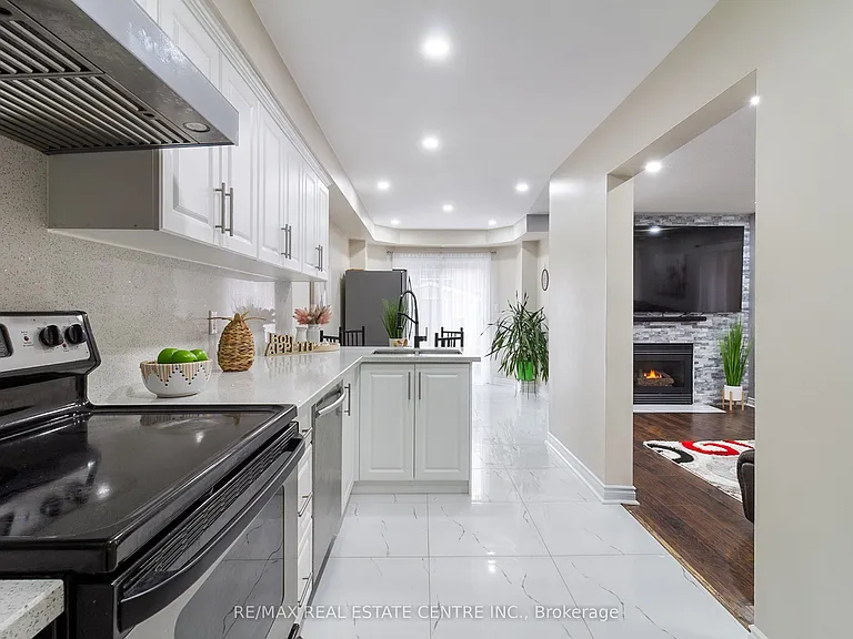 334 Perry Rd — Photo 20