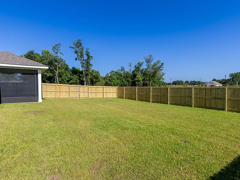 501 Huller Ave — Photo 20