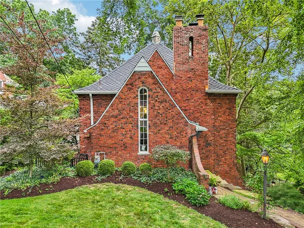 441 Jefferson Dr, Pittsburgh, PA 15228