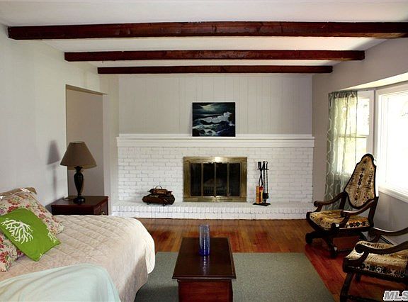 4th image of 5 Oakcrest Ct