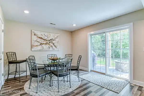 1529 Paxton Ln — Photo 25