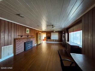 2363 Park Ave, Alford, FL 32420