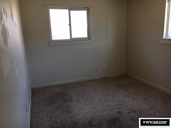 4th image of 615 Euclid Ave