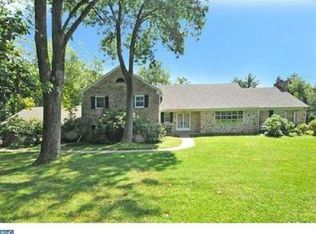 1821 Paper Mill Rd, Meadowbrook, PA 19046