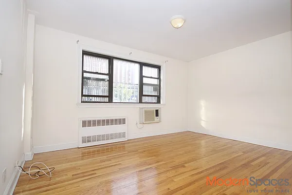 Rented by Modern Spaces | media 2