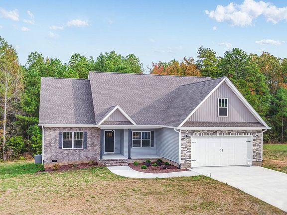 2nd image of 152 NW Highpoint Ln #78