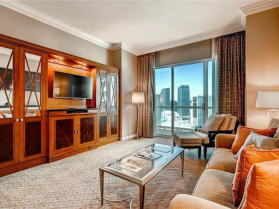 5th image of 135 Harmon Ave Unit 3019