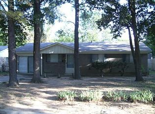 2215 Pontiac Dr, Arlington, TX 76013