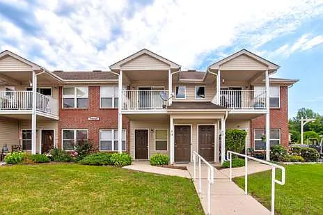 Building Photo - Brainard Landings