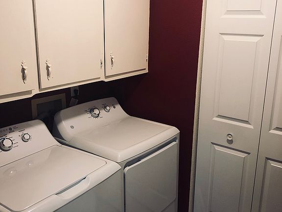 Laundry/Mud Room