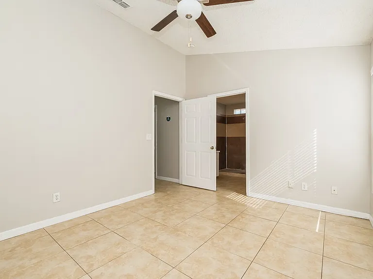 1402 Dew Bloom Rd — Photo 9