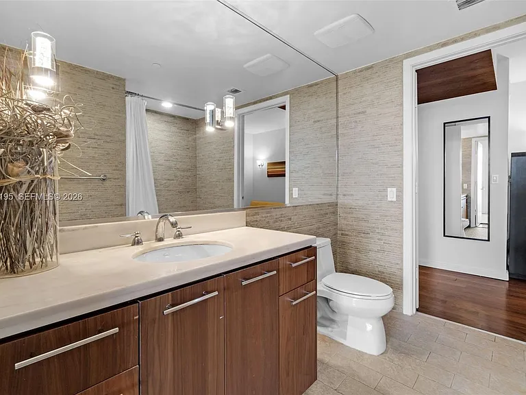 50 Biscayne Blvd #904 — Photo 13