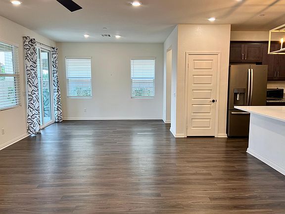 4th image of 4743 S Rogers Way