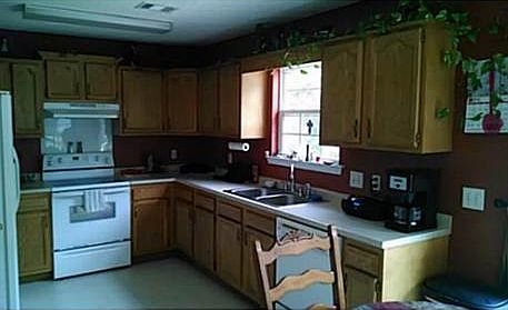 2nd image of 32 Hidden Creek Dr #B