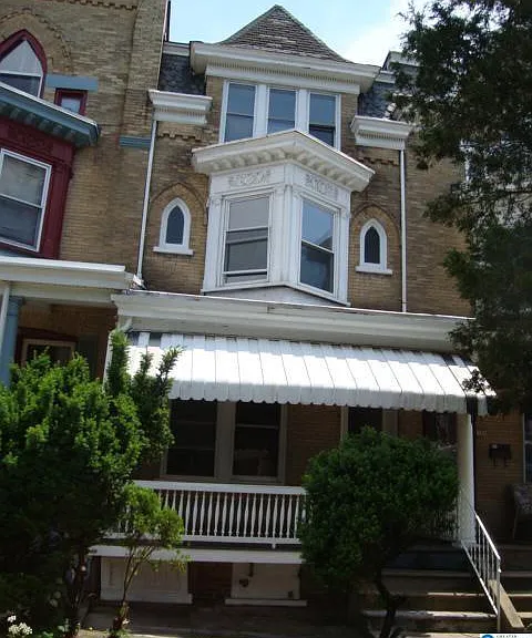 41 S Franklin St — Photo 1