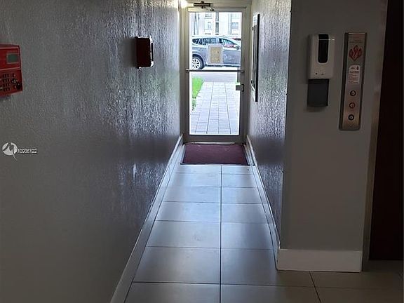 3rd image of 9350 Fontainebleau Blvd APT 102