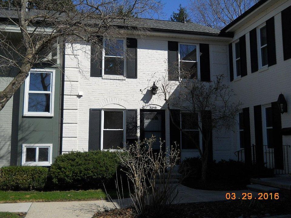 1st image of 3210 Bolgos Cir