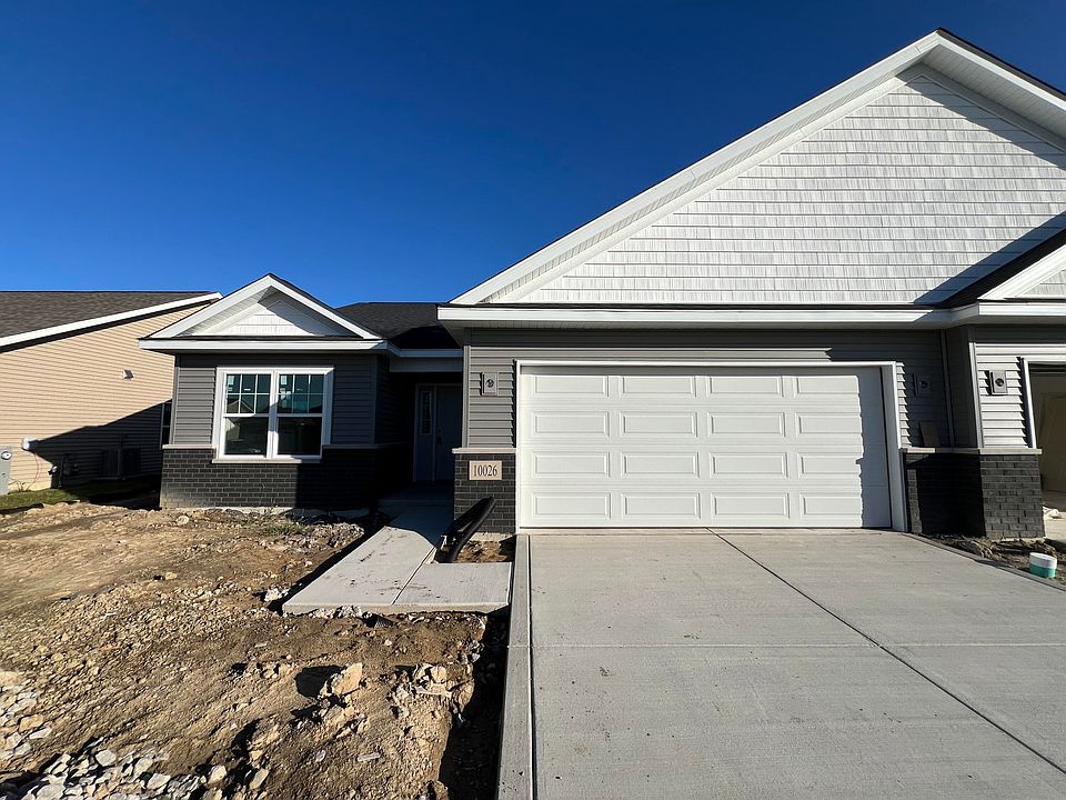 1st image of 10026 W 133rd Pl