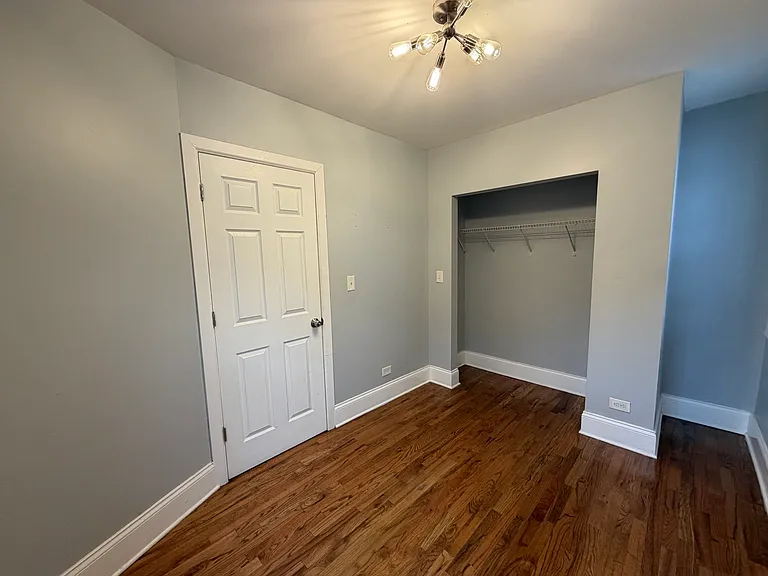 3614 W George St #2R — Photo 9