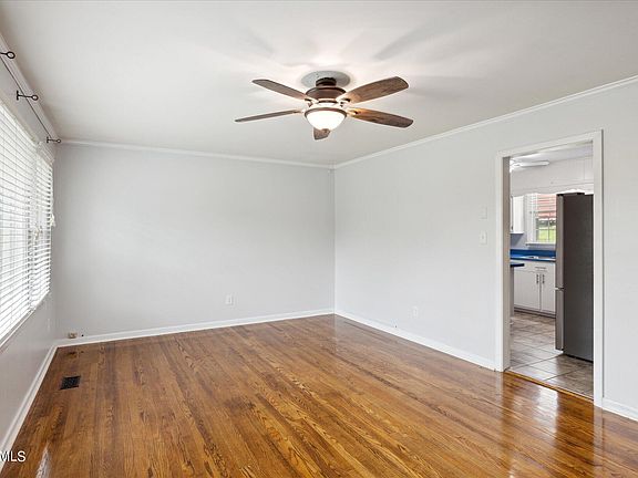3rd image of 4214 S Wahli Dr