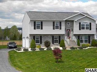 151 Ridge Dr, Dillsburg, PA 17019
