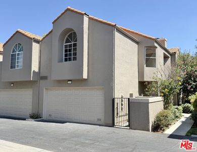 22208 Frontier Pl, Chatsworth, CA, 91311