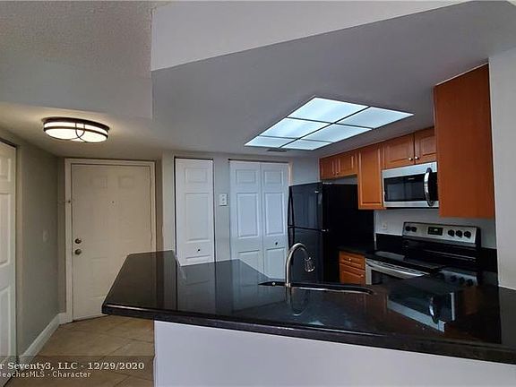 3rd image of 9166 W Atlantic Blvd APT 1631