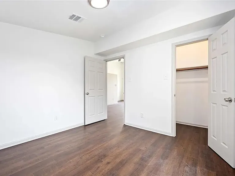 4711 Sayers St — Photo 12