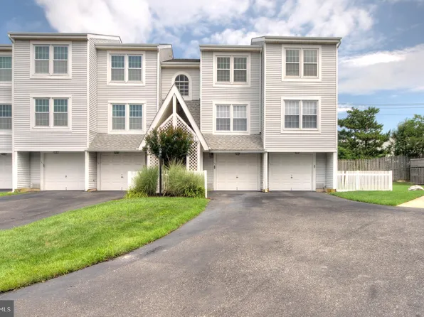 165 40th St S, Brigantine, NJ 08203