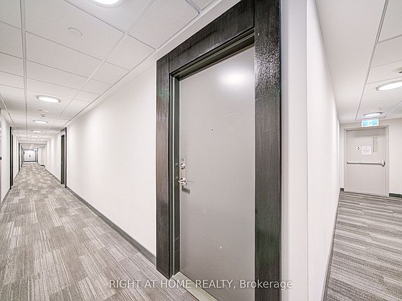 5th image of 1350 Kingston Rd #Townhouse 03