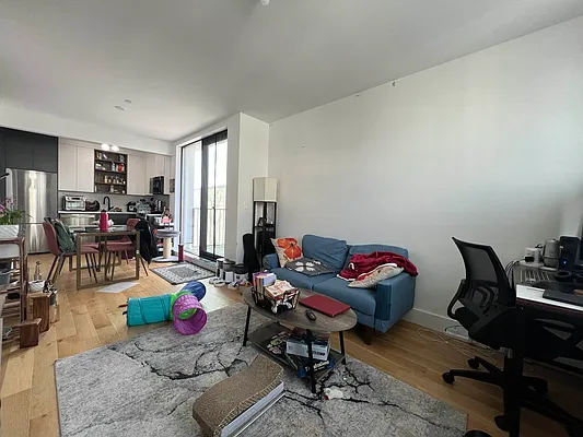 Rented by Rumah Realty Inc | media 2