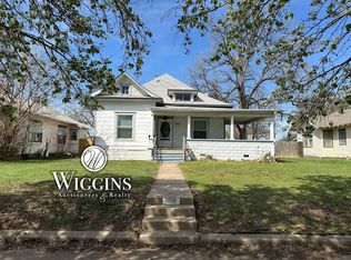 1618 W Oklahoma Ave, Enid, OK 73703