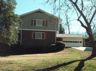 686 Delanie Way, Stone Mountain, GA 30083