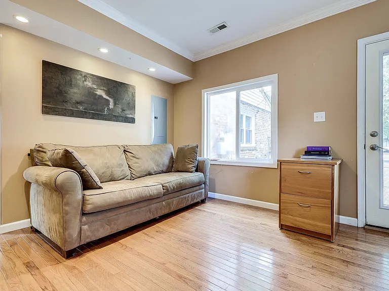 8113 Carlyle Pl — Photo 27